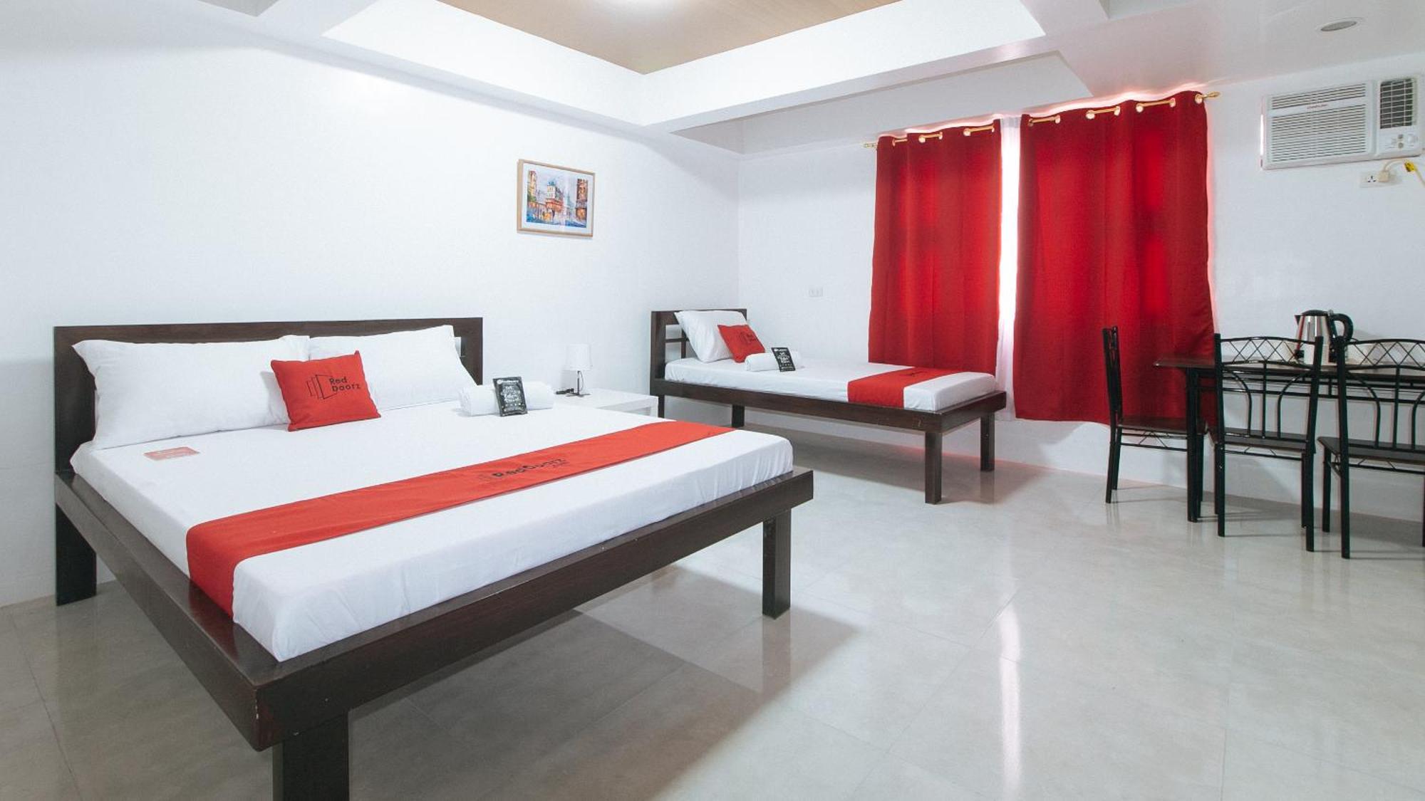 Hotel Reddoorz Near Ust Sampaloc Manila Exterior foto
